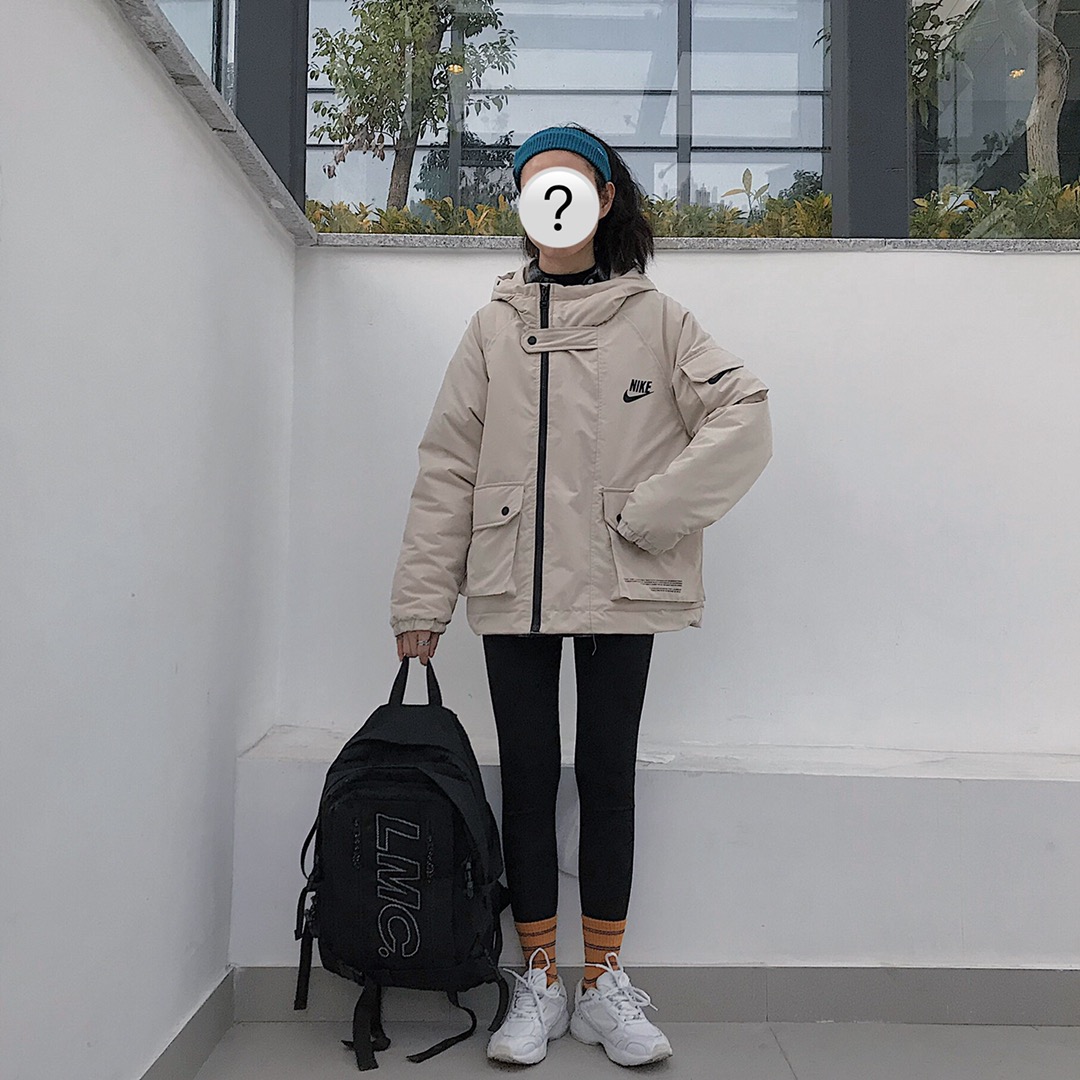 耐克衣服哪个系列穿着好看,耐克红色卫衣新年款