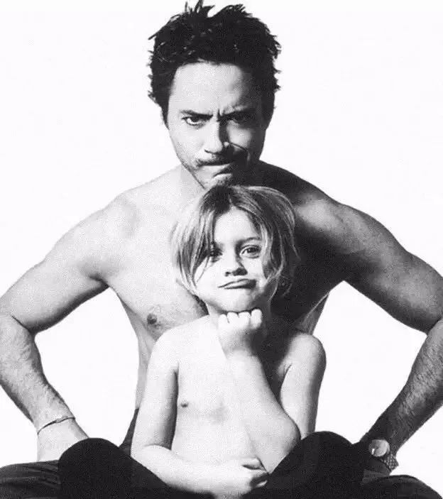 钢铁侠以前爱吸毒吗,钢铁侠吸毒史真实事件