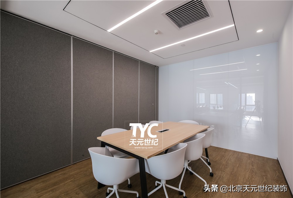 海淀国际化办公室装修设计案例,宝山创意办公室装修设计案例