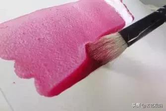 儿童水彩颜料画涂色图片,三丽鸥水彩涂色本怎么画