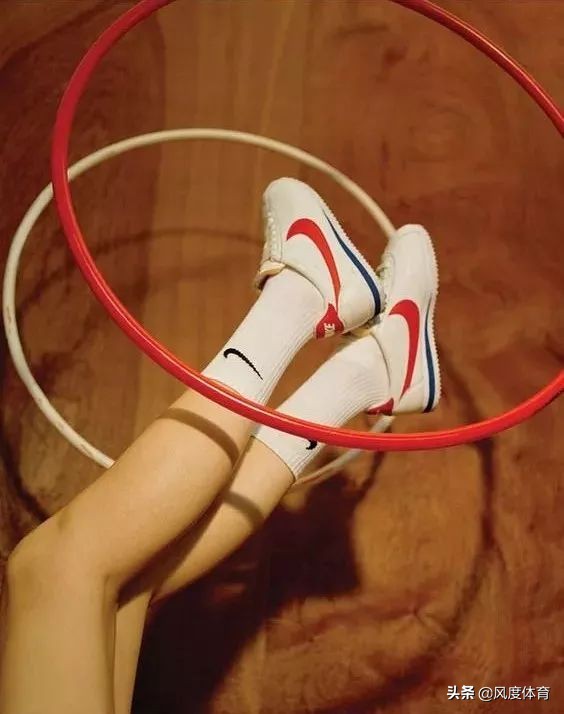 适合学生党便宜又好看的跑鞋,适合学生党的跑鞋便宜又好看