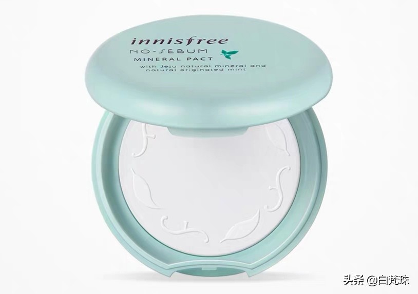 有没有适合干皮用的粉饼推荐,推荐一款好用不卡粉的粉饼