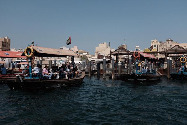 迪拜是人人都是土豪吗,迪拜全都是土豪吗