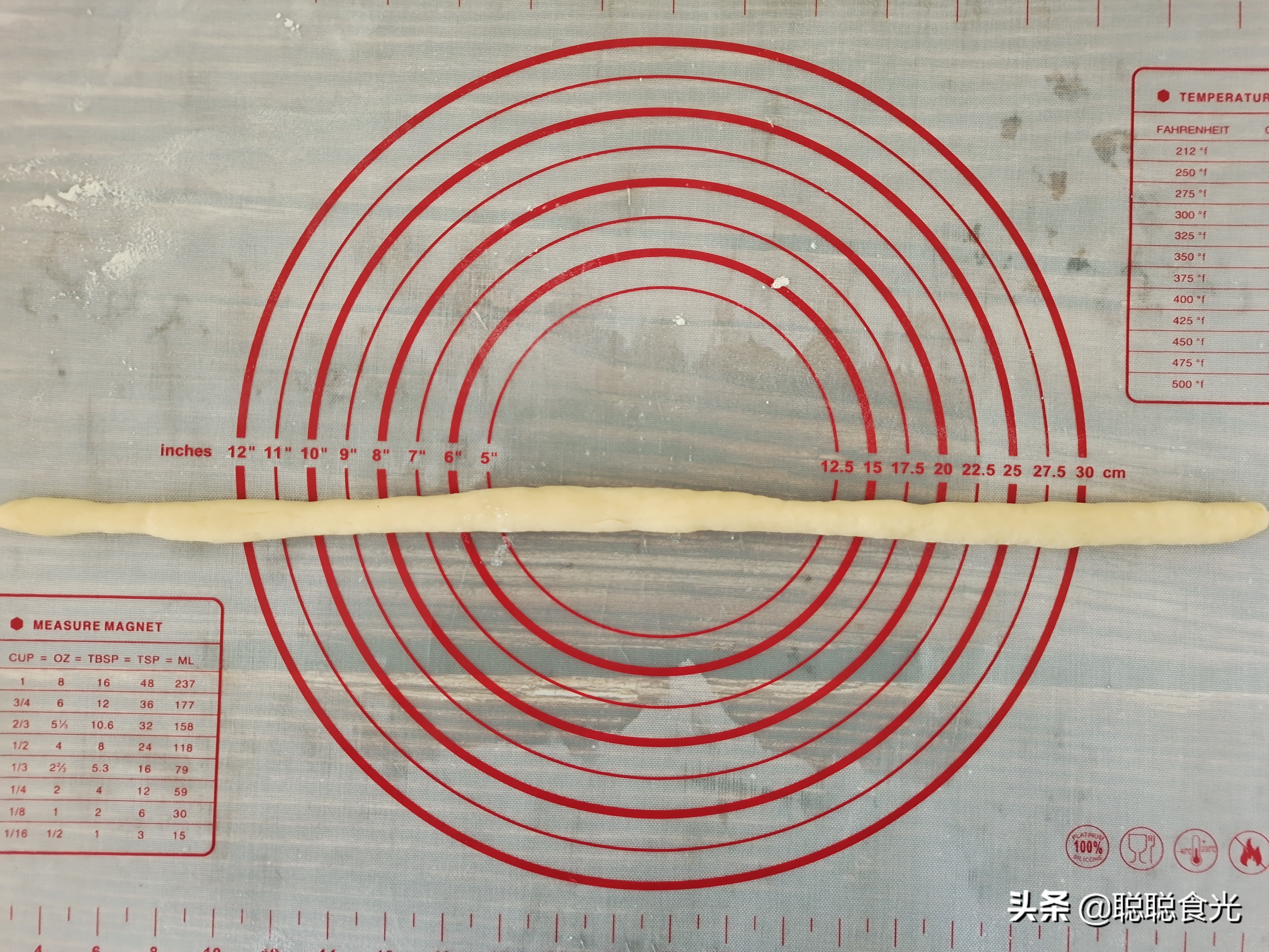 炸麻花可以用蜂蜜吗,过年小零食炸麻花做法