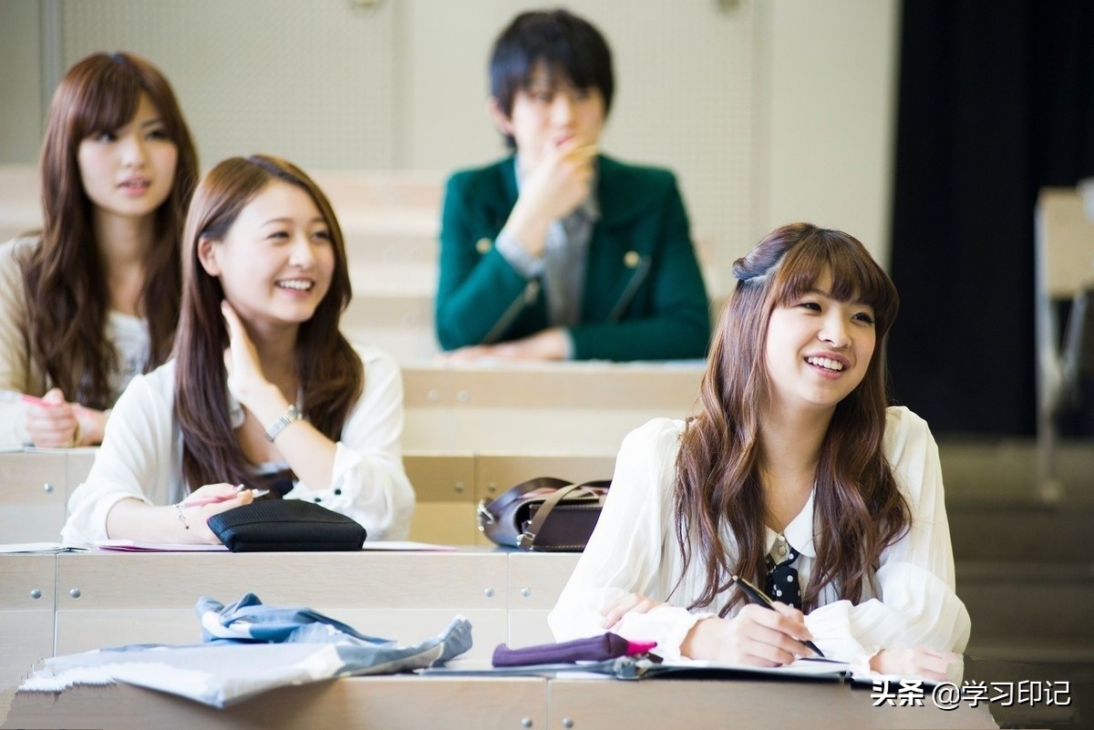 大学选修课选难的还是简单的,大学选修课怎么选比较好