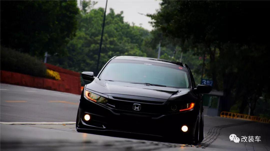 我不再是秒天秒地的10代思域,而是不务正业的手动玩家!