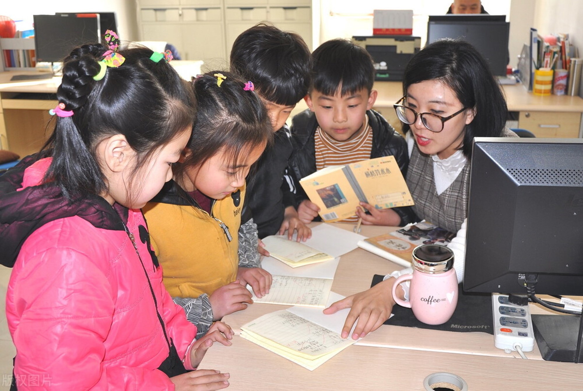 公办学校因为成绩差劝退,成绩不好被校长约谈怎么办