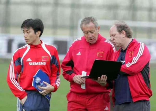 这才是中国足球最精彩的比赛,2005中国足球2比3败德国