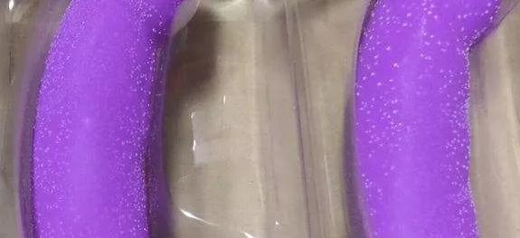 橡胶材质容易出现瑕疵,橡胶产品表面有流痕什么原因