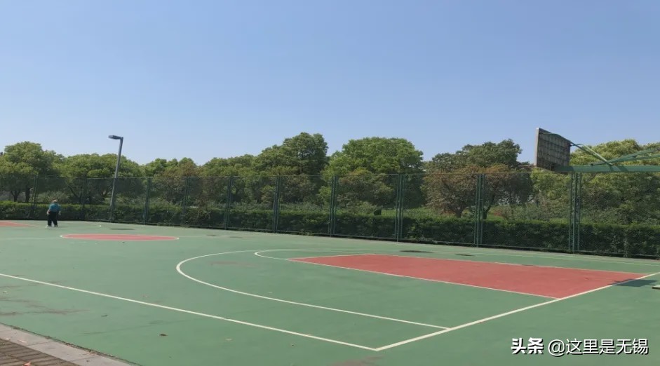 无锡网红打卡地彩虹跑道,无锡古运河健身步道