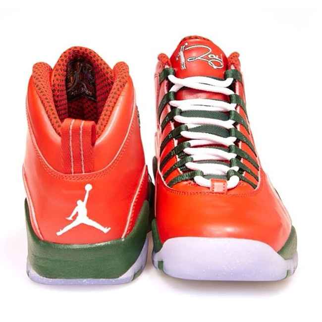 nba球员圣诞节穿什么鞋,nba球星平时穿什么鞋