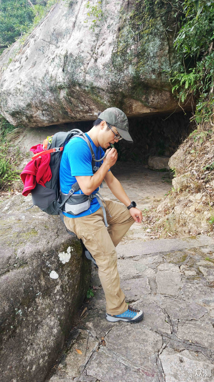 拓乐背包双肩包,拓乐户外背包