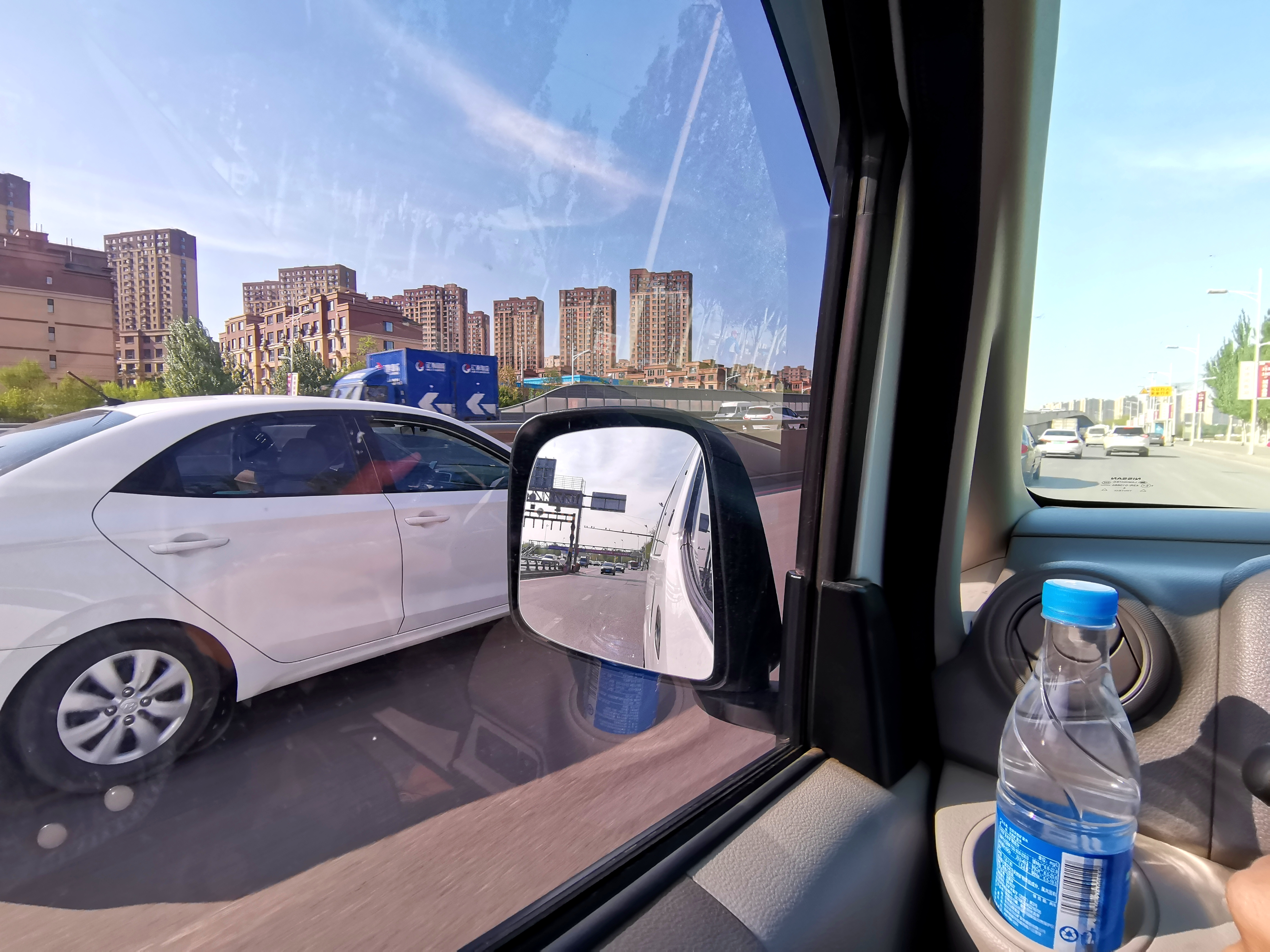 拉人载货两用车推荐,拉人拉货两用小车