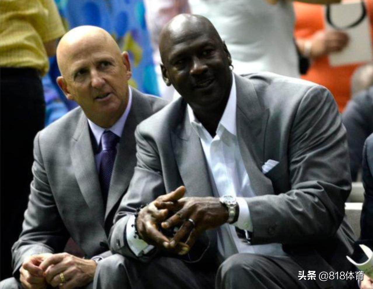 乔丹经纪人帮助乔丹,乔丹拒绝2个小时赚6个亿