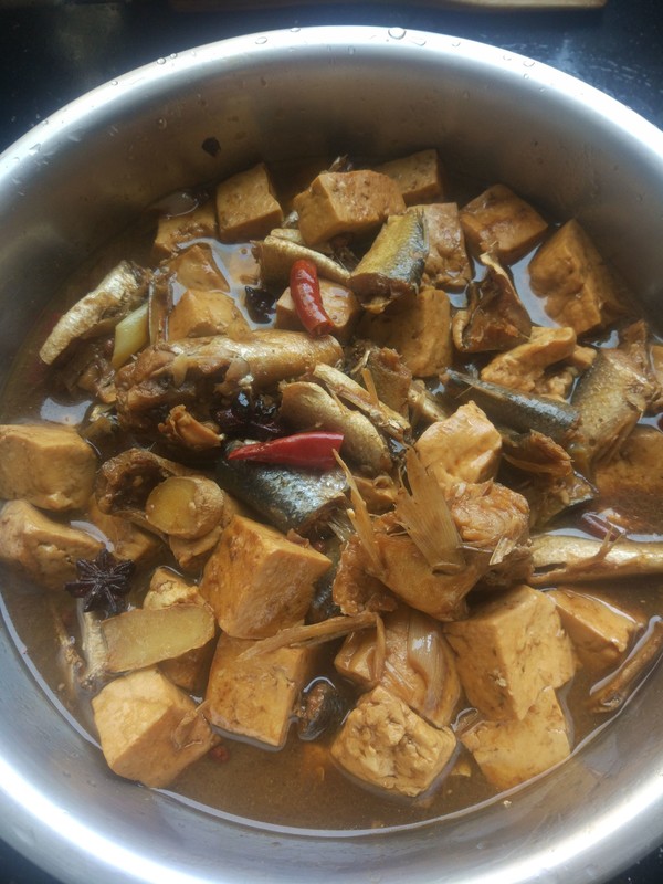 烧鱼放酒醋的正确方法,烧鱼要不要加醋