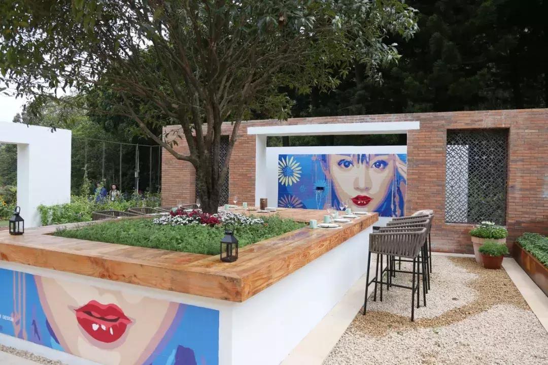 未来10天预警,深圳最最最最火的地方在这里,美女都赶来打卡