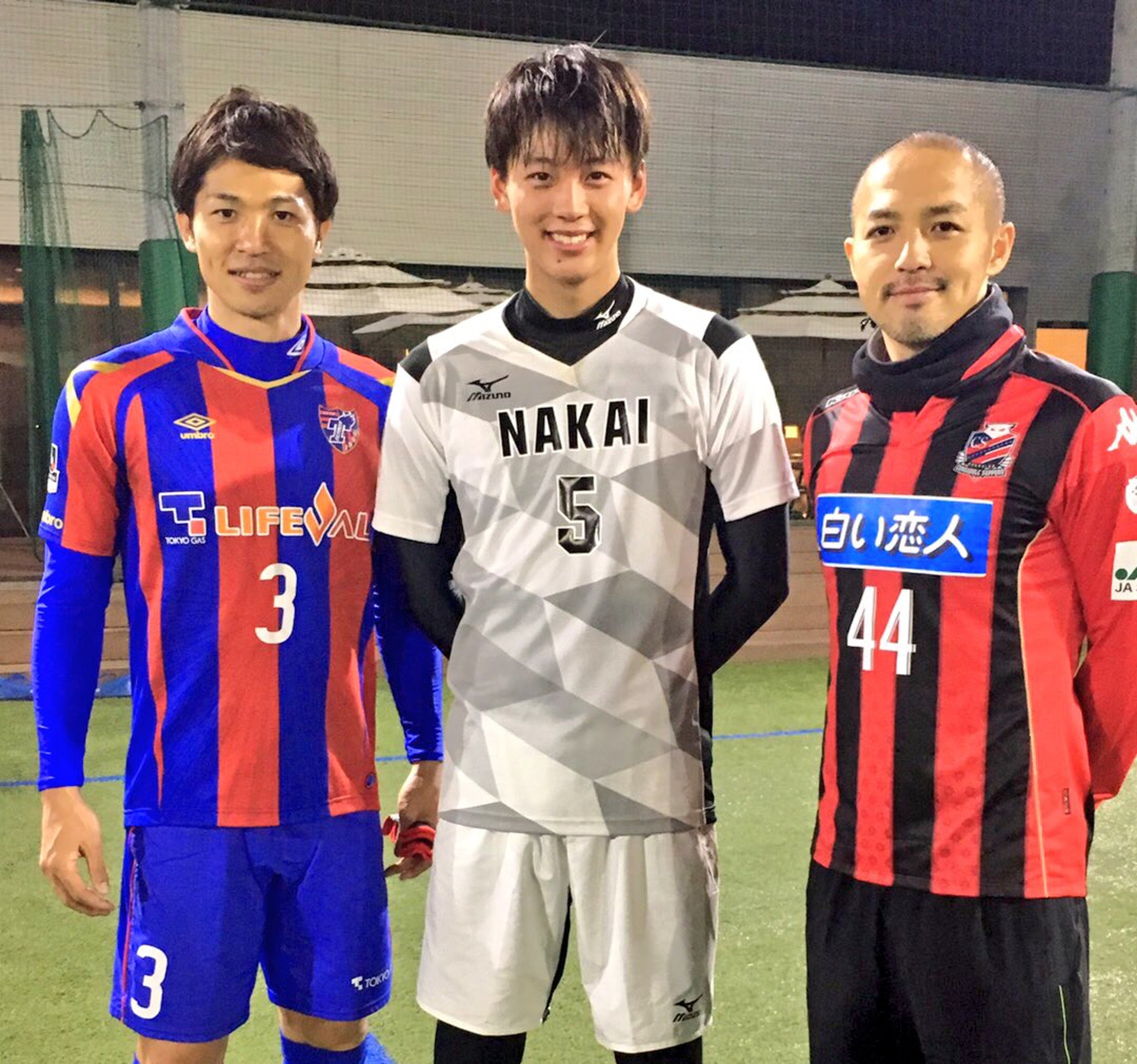 日本五位被演戏耽误的神级歌手,日本网友评最受欢迎运动员排行榜