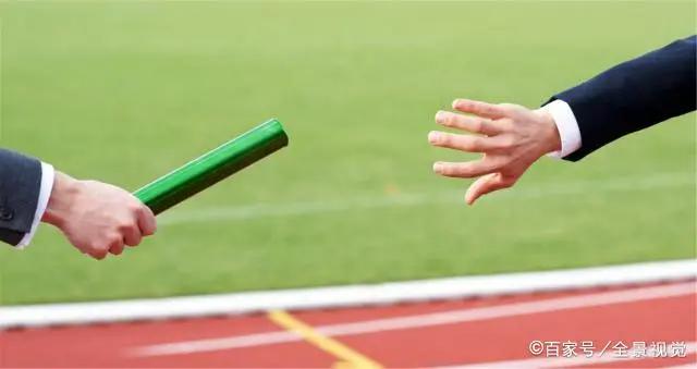 用小猪佩奇陪孩子自学英语,用小猪佩奇练习英语口语