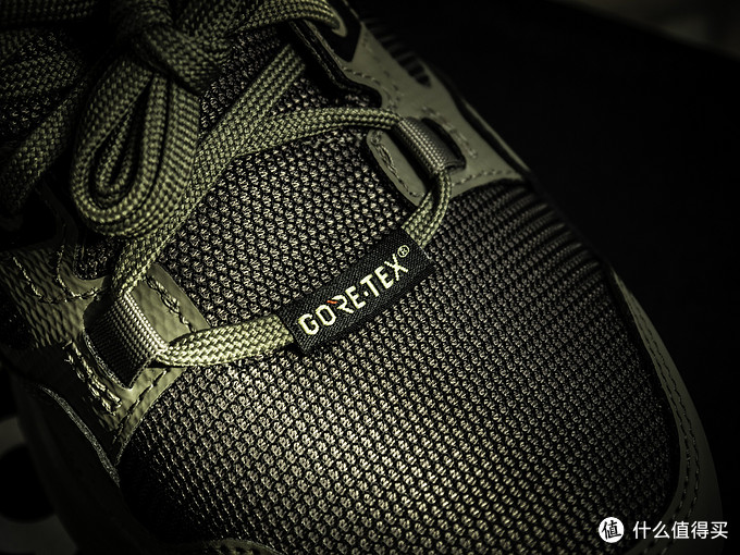 adidas阿迪达斯男子运动鞋,阿迪达斯新款球鞋测评