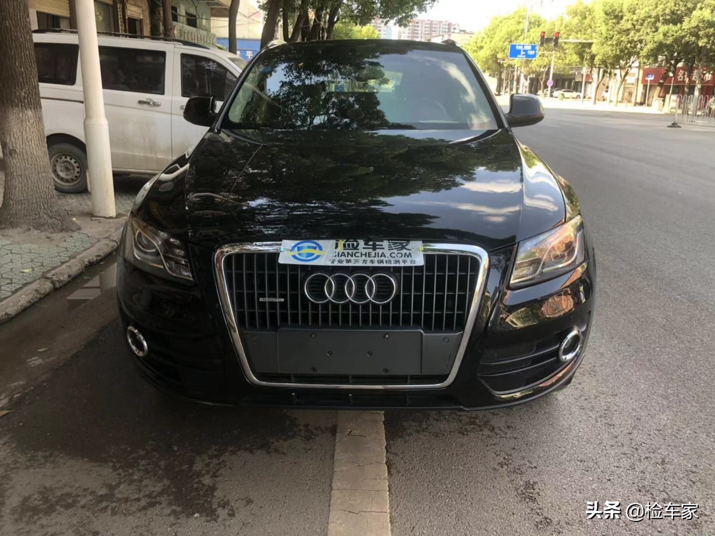 奥迪q514款十四万公里值得买吗,7年奥迪q5二手车多少钱