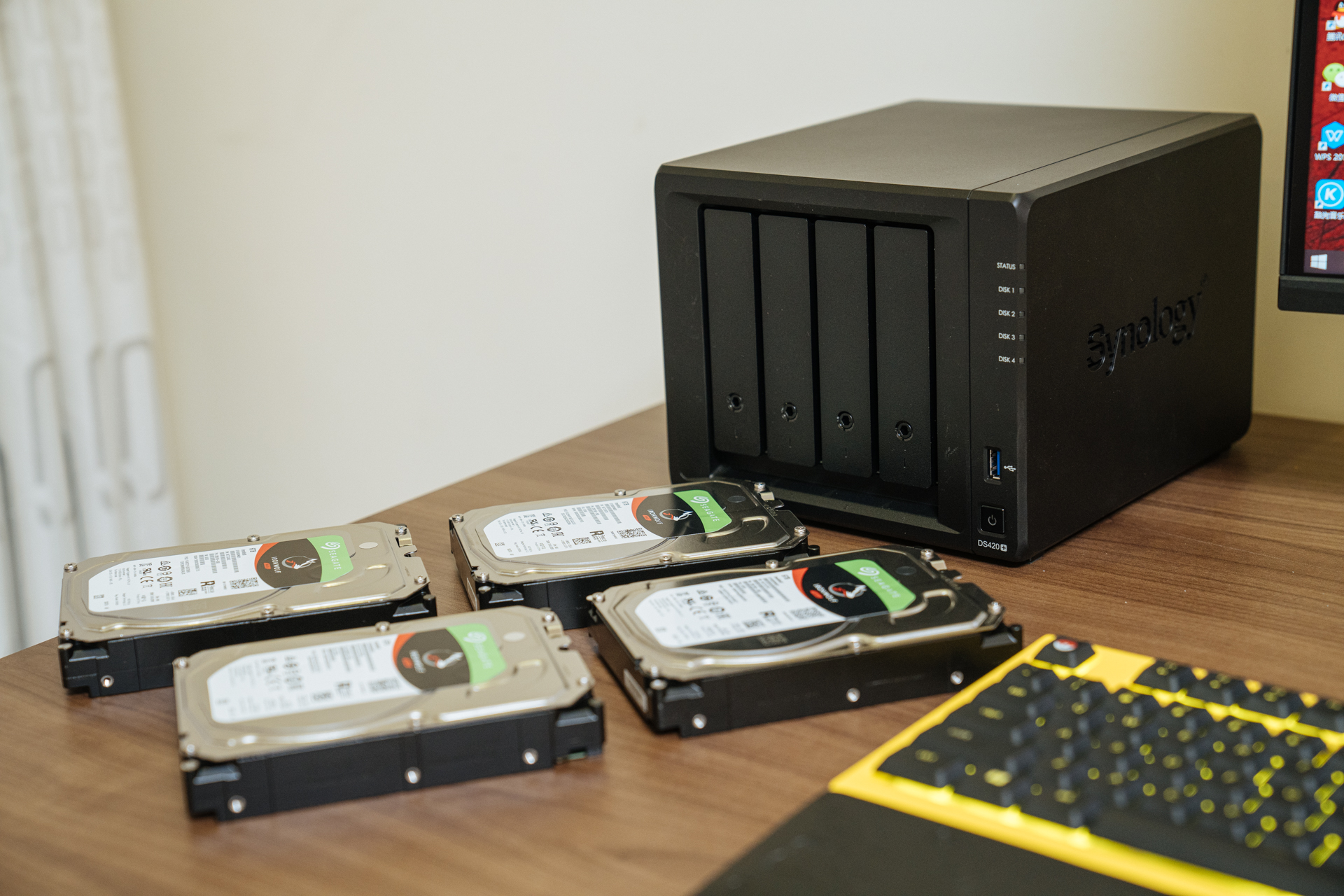 袖珍建造游戏布置图,平民游戏桌面布置