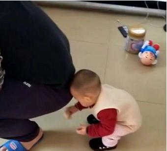 学步车到底推不推荐用,学步车不安全