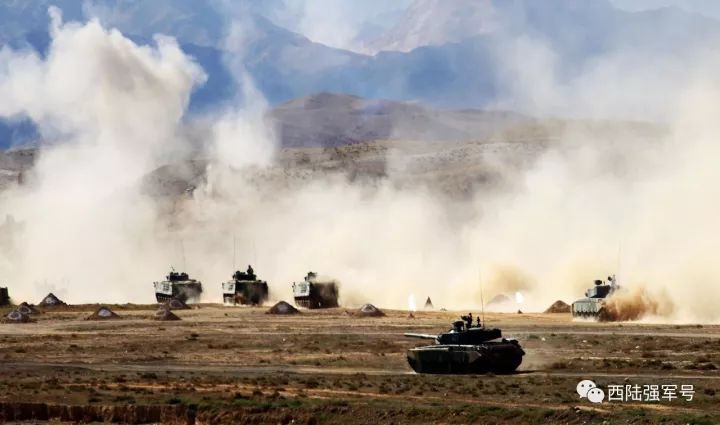 西部战区陆军实战化训练,西部战区陆军阔步启程再出发