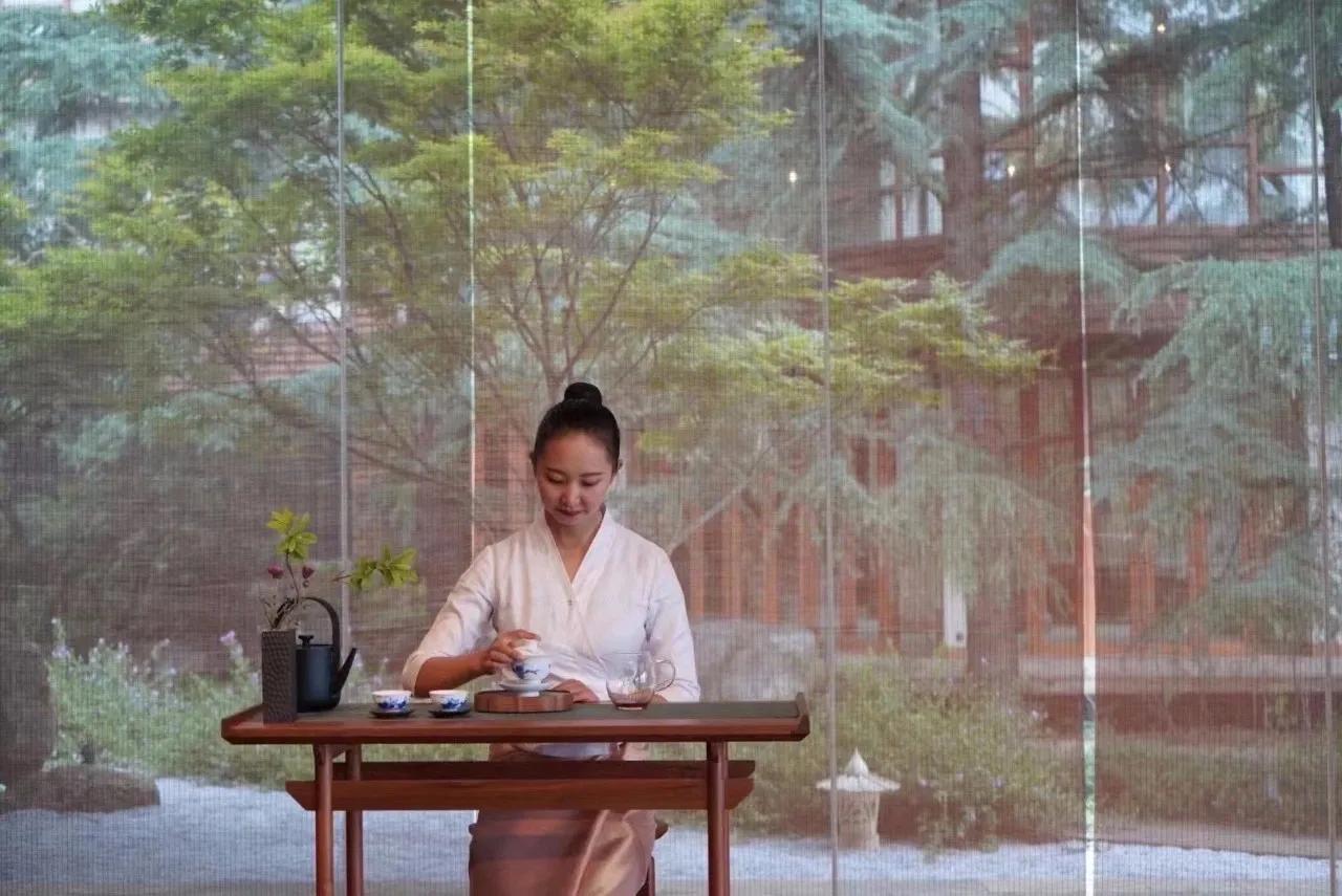 云南昆明阳宗海柏联温泉,昆明柏联酒店