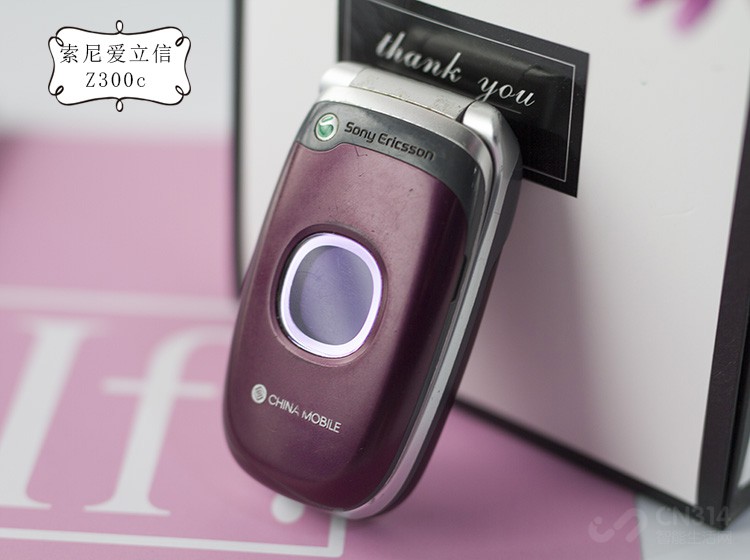 曾带詹姆斯·邦德驰骋沙场当年你是否渴望得到一款索尼爱立信?