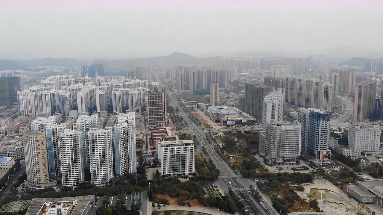 广西还是桂东桂南发达些,广西贺州与广东交界处