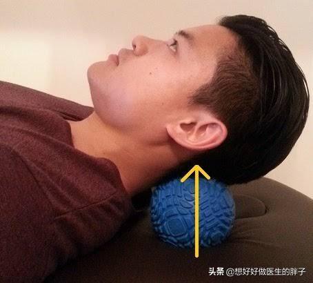 真相脖子后面的富贵包到底是什么,脖子上面的包是富贵包吗