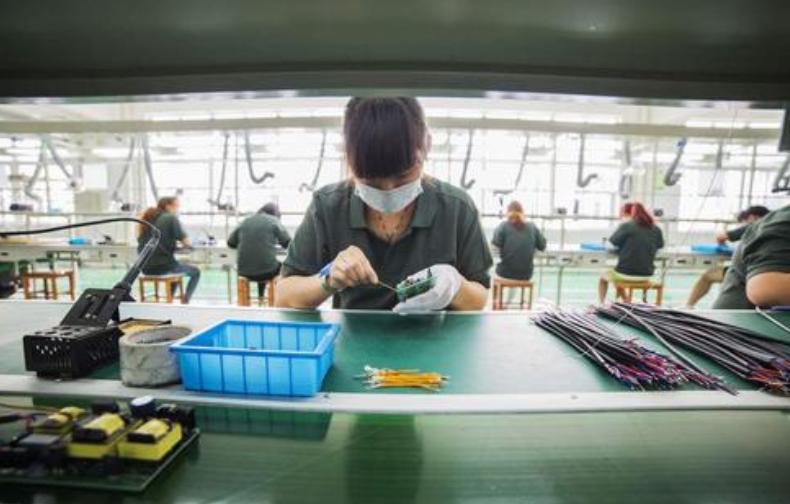 地租太高！深圳制造业巨头长盈精密前往越南建厂，员工直言可惜了