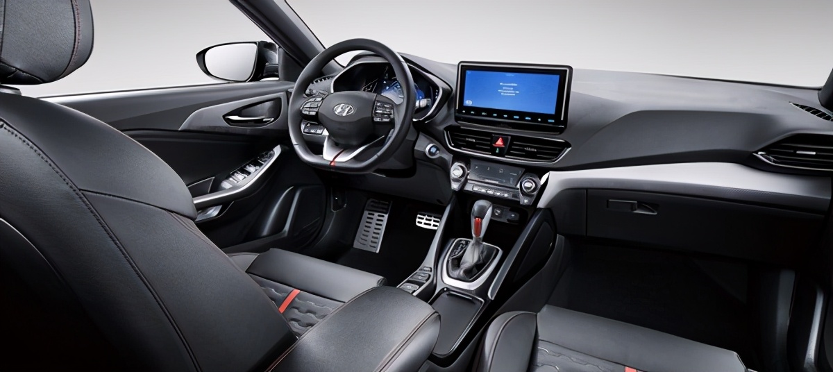 各级别颜值担当这三款车绝对拉风,这4款车颜值操控均属一流