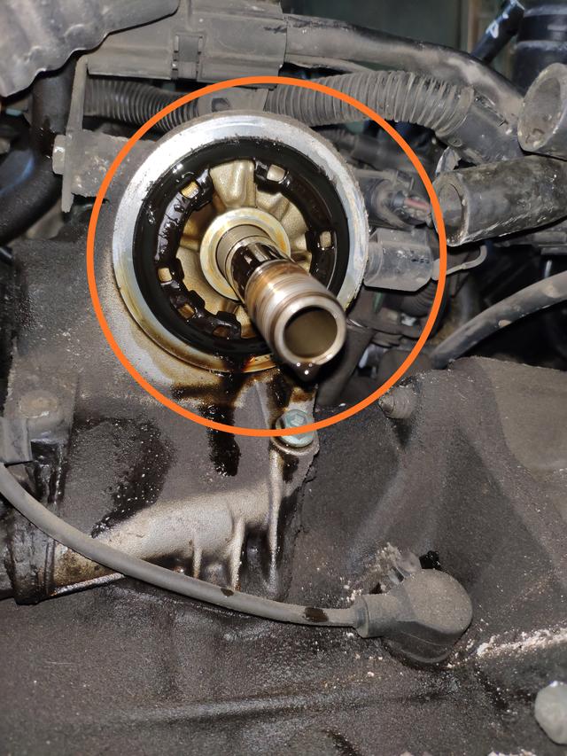 15年车龄的大众宝来水壶高温开锅,经过检查后发现一堆水管要更换