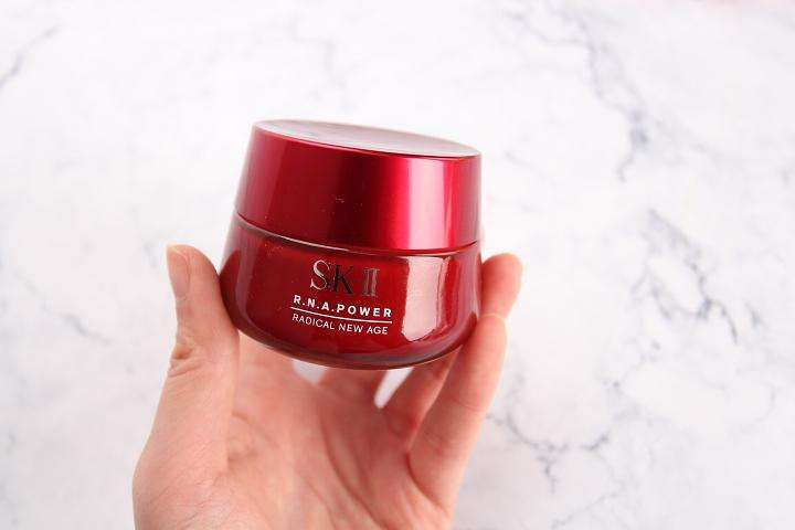 olay大红瓶和珂润修护面霜哪个好,科颜氏保湿清爽面霜蓝瓶测评