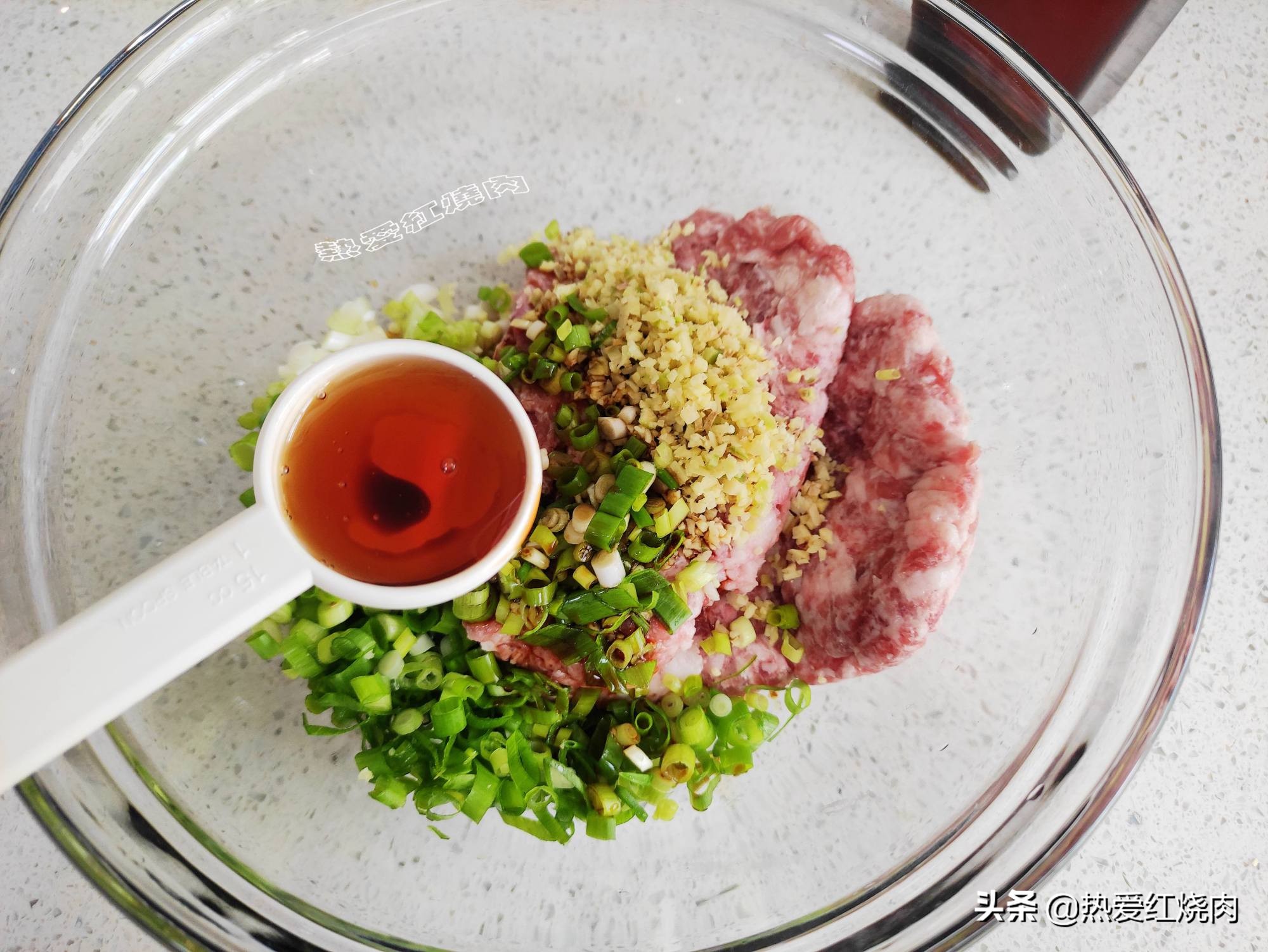 包菜团子怎样才能皮薄馅大,包菜怎么样才包得好