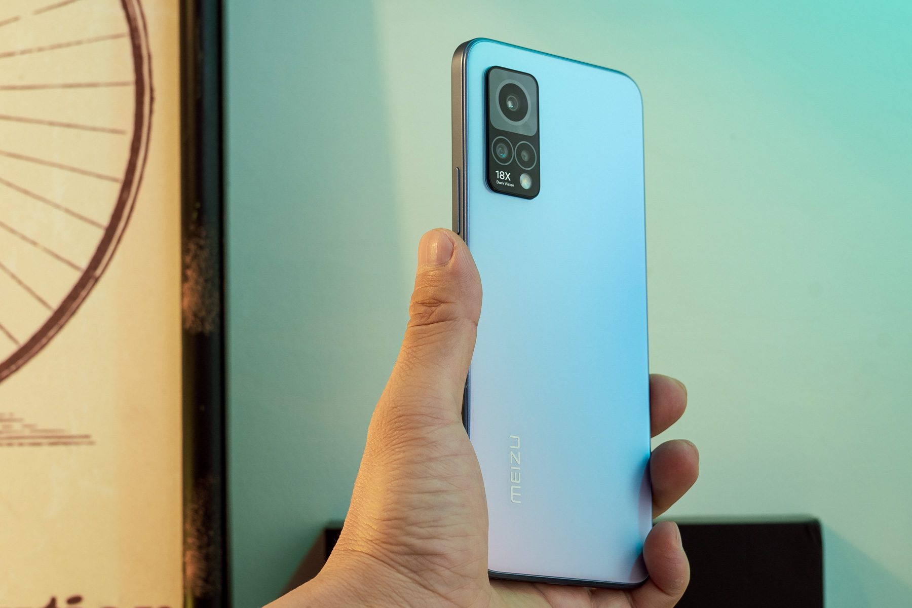 新机直屏次旗舰来了魅族18x官宣,魅族18x是家庭旗舰还是青年旗舰