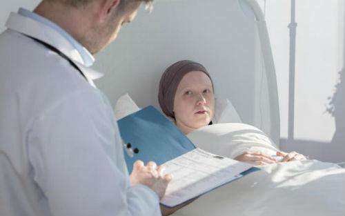 她身患癌症,35岁患上癌症她不远千里北上求医