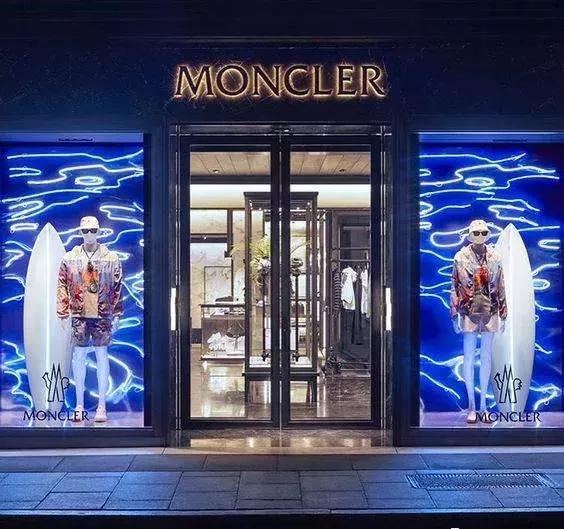 服装店服饰陈列技巧有哪些,生鲜店的陈列美感怎么做