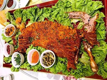 适合发展初期的公司团建,老板的团建hr的团建