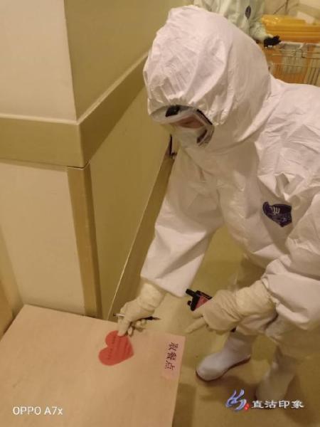 隔离不隔爱温暖一直在,隔离不隔爱隔离点上的温暖与坚守