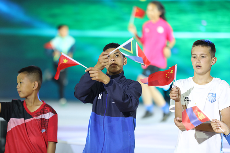 2019“足球频道·电力杯”一带一路国际青少年足球夏令营开幕