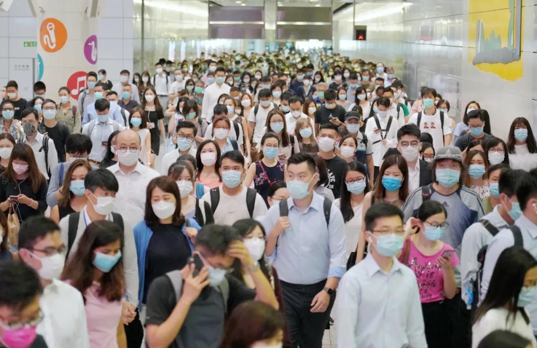 疫情防控快速出击织牢防疫密网,疫情来势汹汹防疫道路任重道远