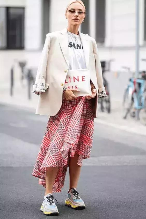 刘雯同款UR老爹鞋,老爹鞋刘雯同款