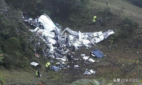 足球史上有哪些震惊的空难,足球历史上最惨烈的十大空难