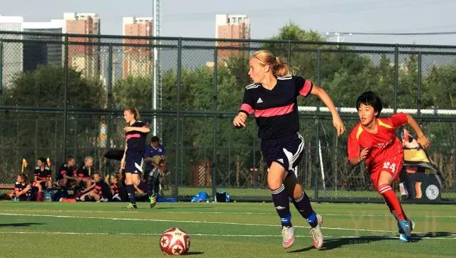 云亚科技文创奖杯|世界青少年足球赛“哥德杯”