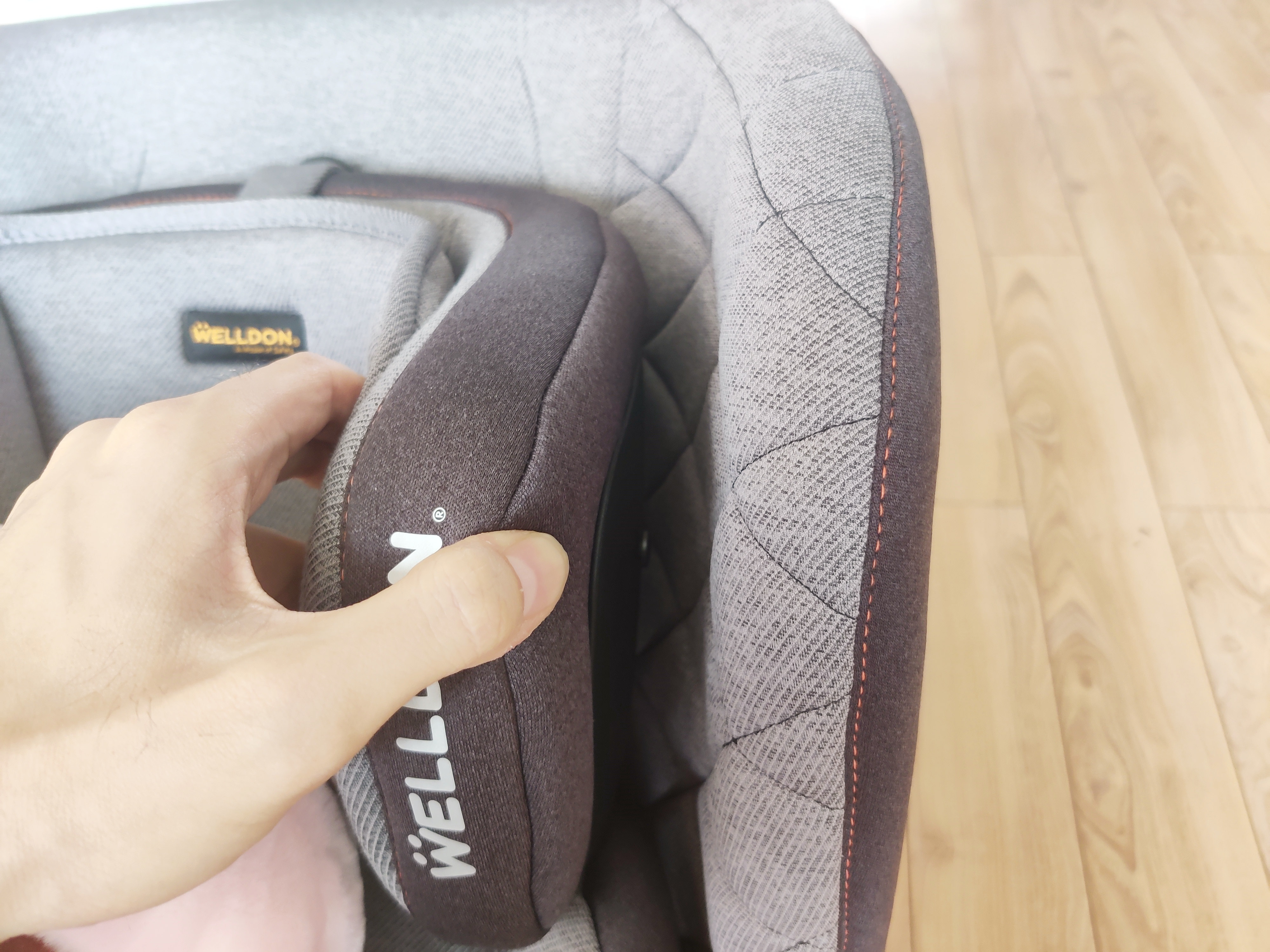 惠尔顿星愿儿童安全座椅怎么收纳,惠尔顿星愿安全座椅怎么使用