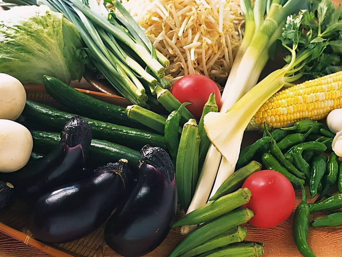 脑梗后老年人吃叶酸和维生素b12,脑梗叶酸b6b12能长期吃吗