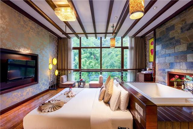 花水湾温泉度假酒店,金陵花水湾温泉酒店