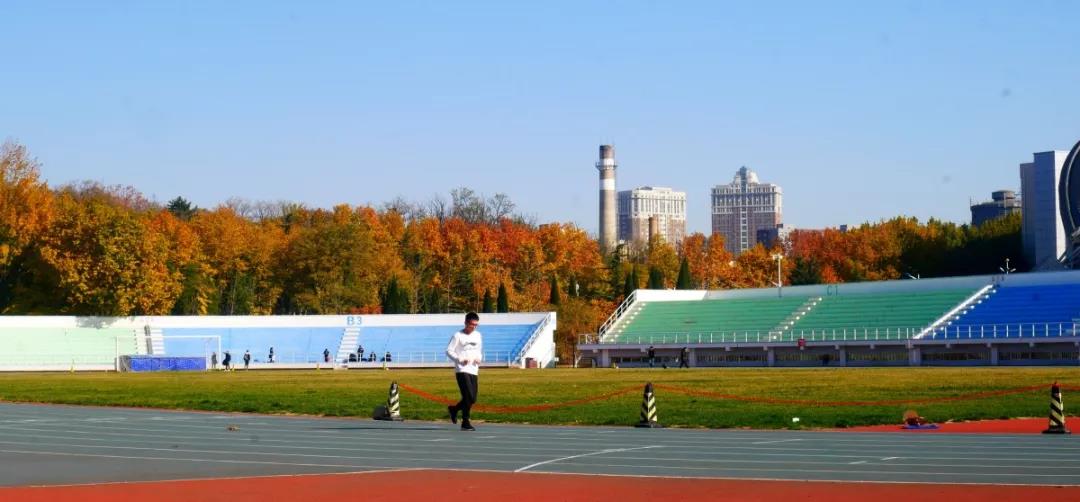 支持体育场馆免费或低收费开放,收藏一大波体育场馆免费开放